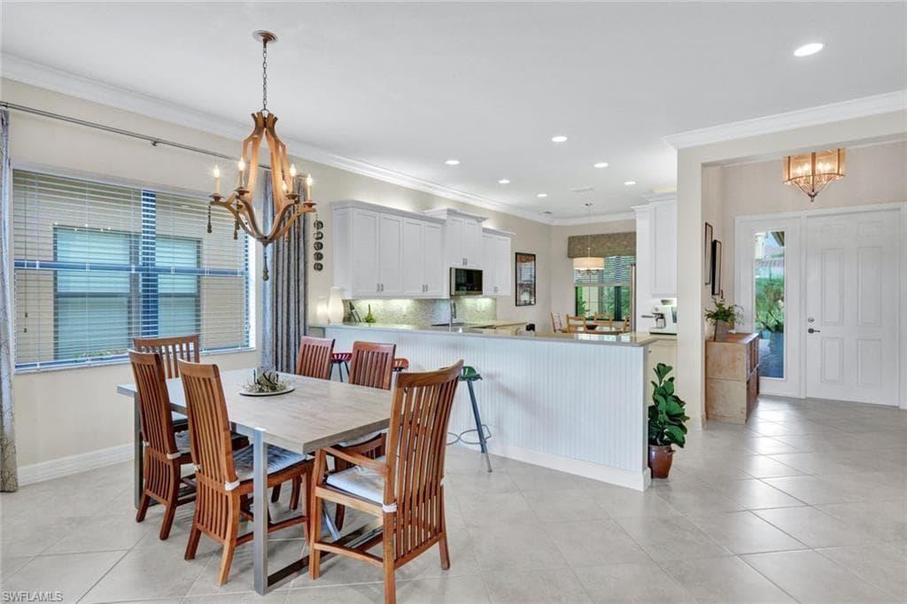 3407 Baltic Dr, Naples, FL 34119-13