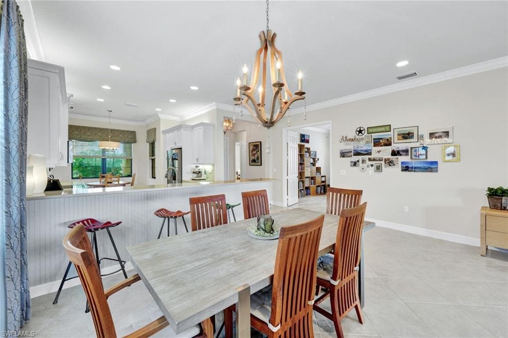 3407 Baltic Dr, Naples, FL 34119-14