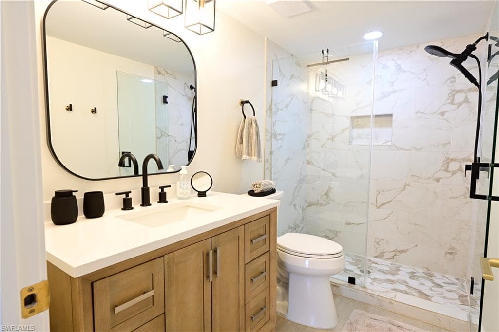 5730 Marimin Dr, Bonita Springs, FL 34134-23