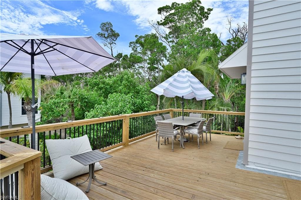 5730 Marimin Dr, Bonita Springs, FL 34134-7