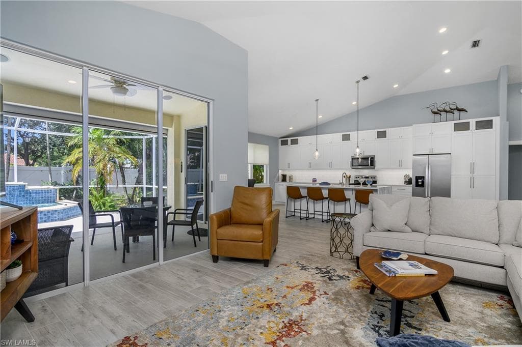 1511 Whispering Oaks Cir, Naples, FL 34110-19