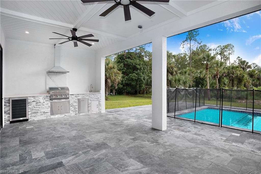 3660 4th Ave NE, Naples, FL 34120-18