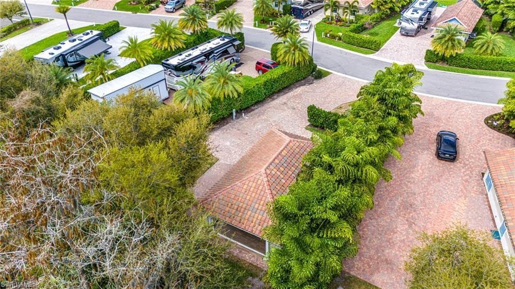 13666 Golden Palms Cir, Fort Myers, FL 33913-20