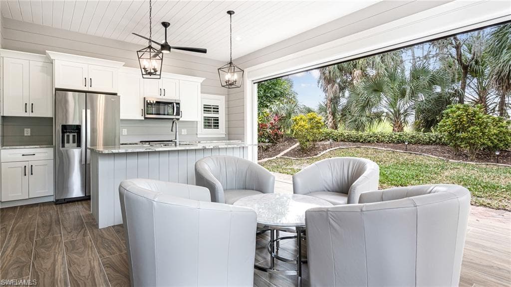 13666 Golden Palms Cir, Fort Myers, FL 33913-6