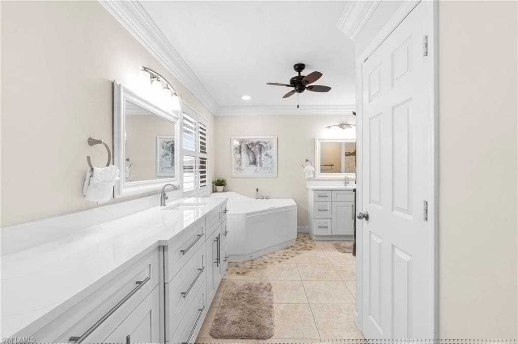 1588 Heights Ct, Marco Island, FL 34145-32