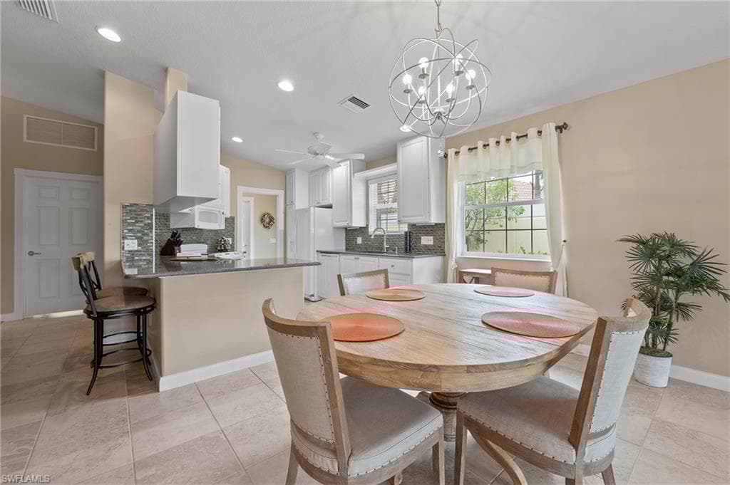 15416 Almaco Cir, Bonita Springs, FL 34135-10