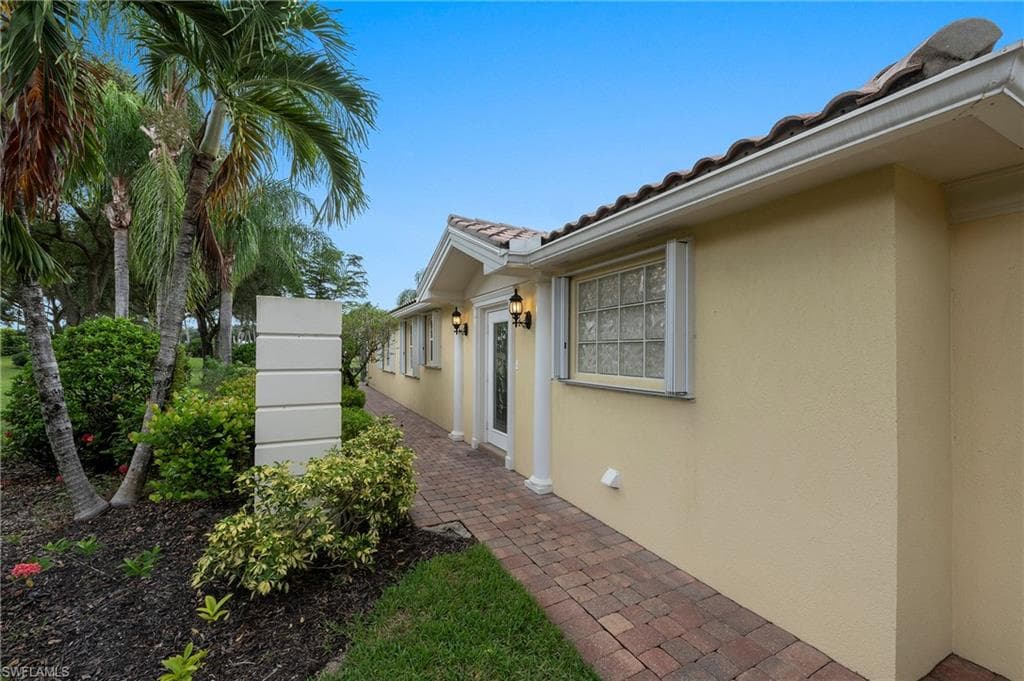 15416 Almaco Cir, Bonita Springs, FL 34135-4