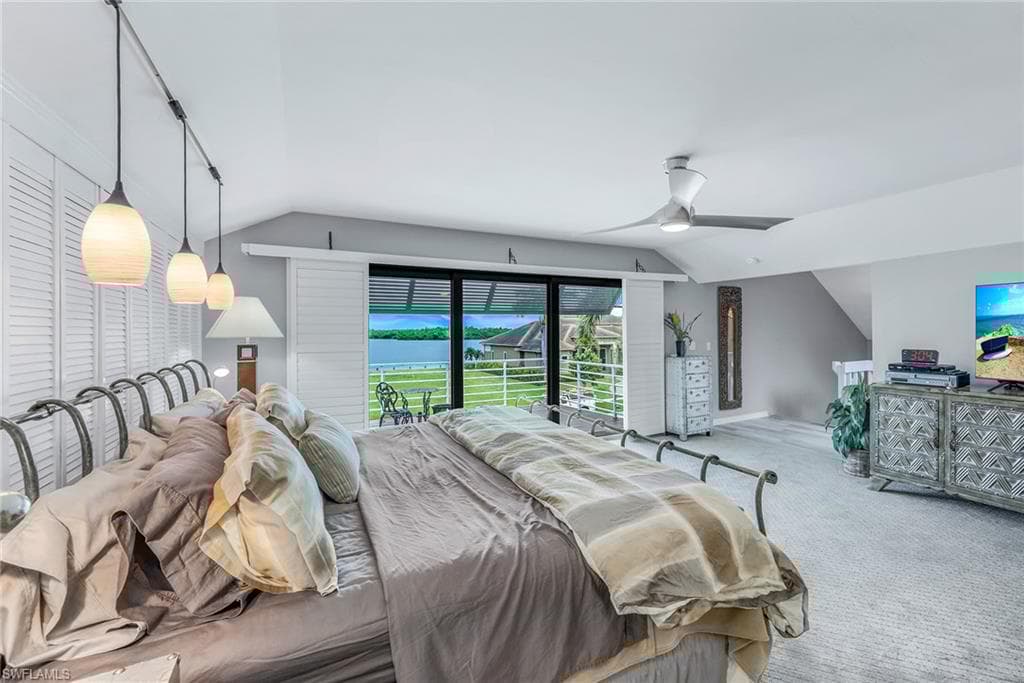 184 Stillwater Ct, Marco Island, FL 34145-17