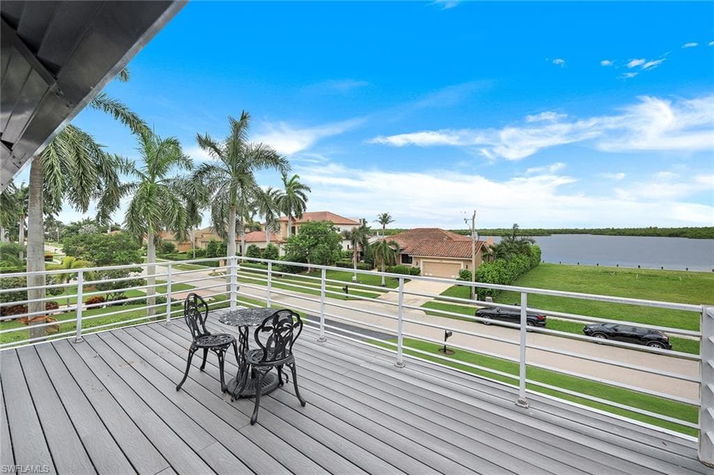 184 Stillwater Ct, Marco Island, FL 34145-20