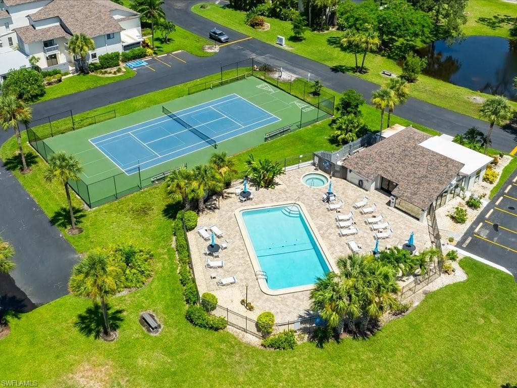 17452 Woodland Trce F, Fort Myers, FL 33908-4