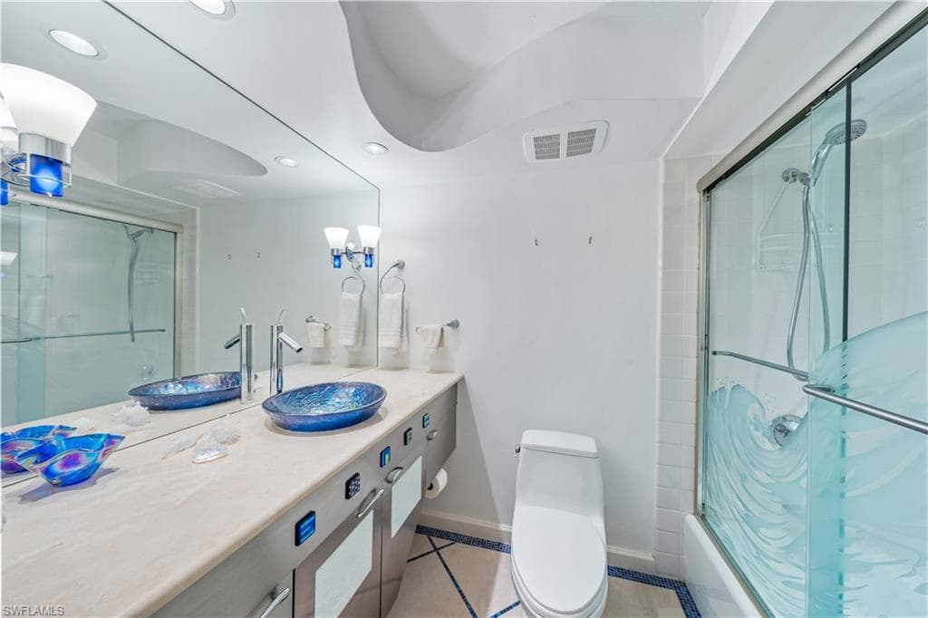 107 Clubhouse Dr 258, Naples, FL 34105-21