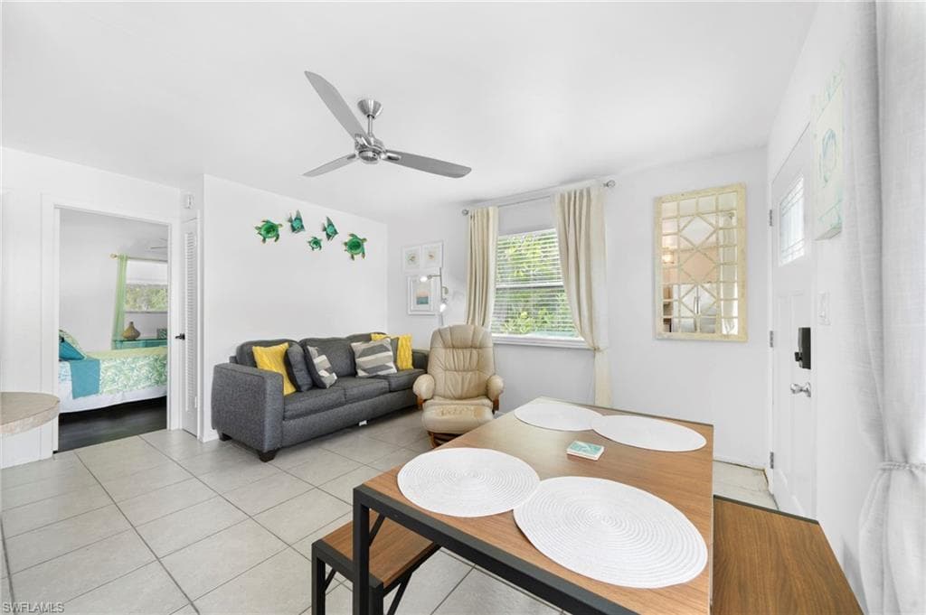 83 7th St 83/85, Bonita Springs, FL 34134-24