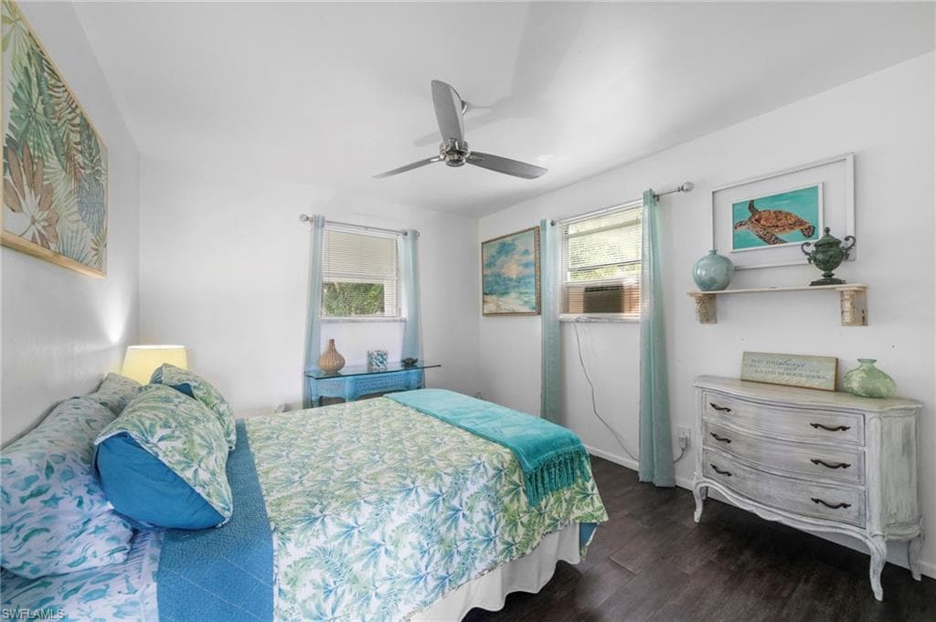 83 7th St 83/85, Bonita Springs, FL 34134-26