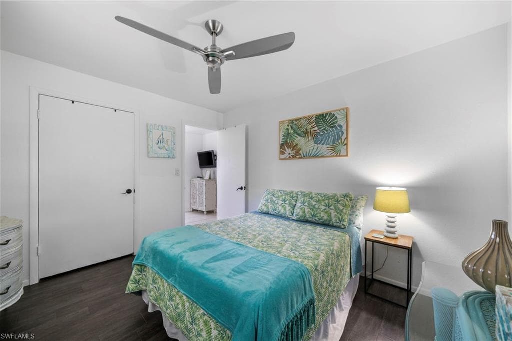 83 7th St 83/85, Bonita Springs, FL 34134-30