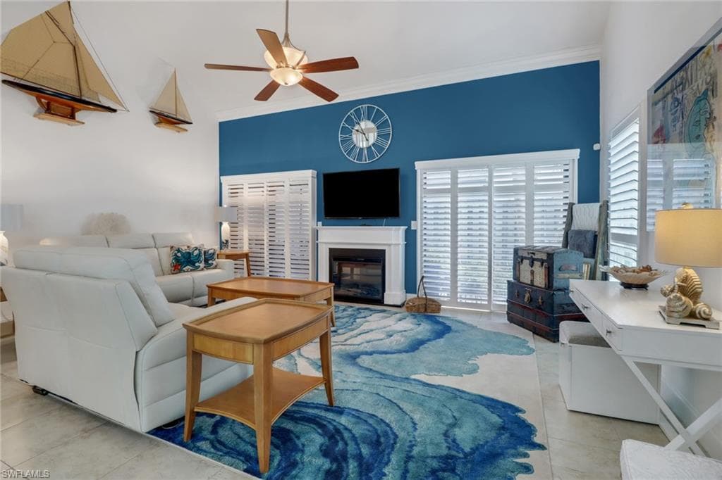 850 Meadowland Dr J, Naples, FL 34108-10