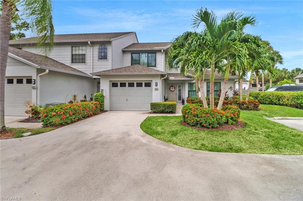 850 Meadowland Dr J, Naples, FL 34108-3