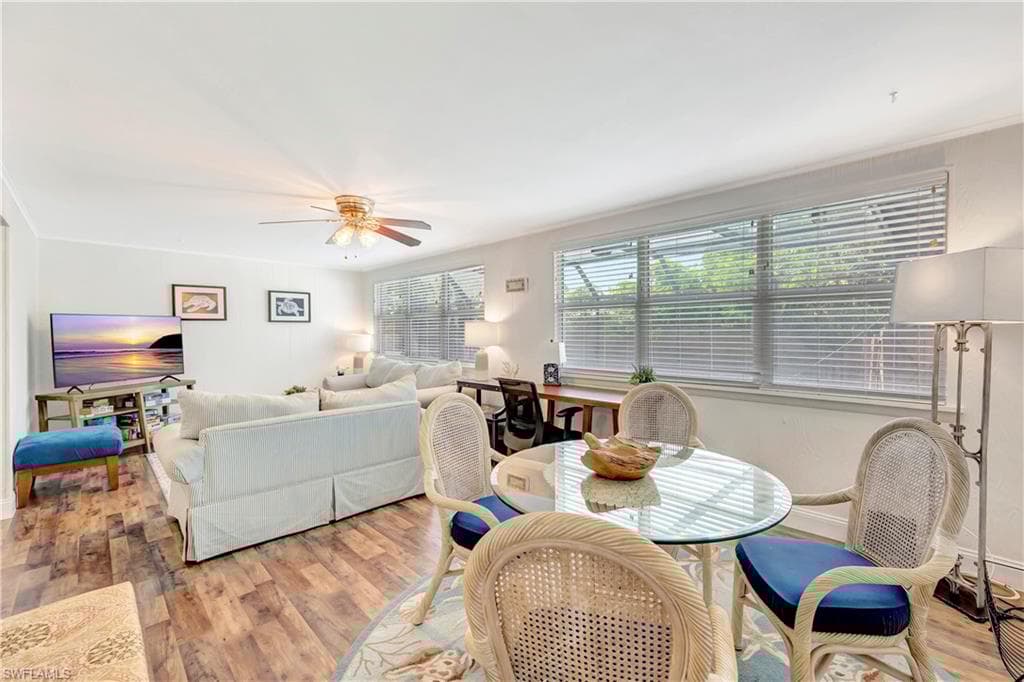 802 8th Ct W, Naples, FL 34108-15