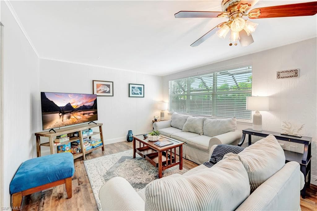 802 8th Ct W, Naples, FL 34108-24