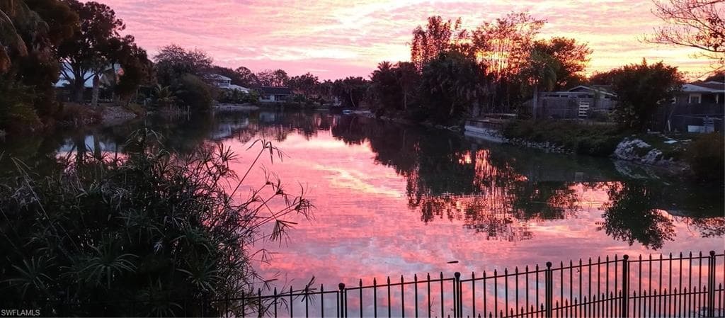 802 8th Ct W, Naples, FL 34108-44