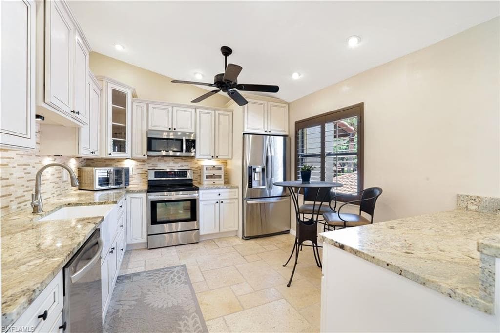 193 Albi Rd 6, Naples, FL 34112-7