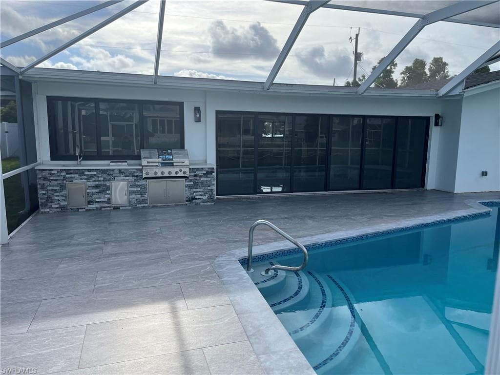 5313 Bayview Ct, Cape Coral, FL 33904-4