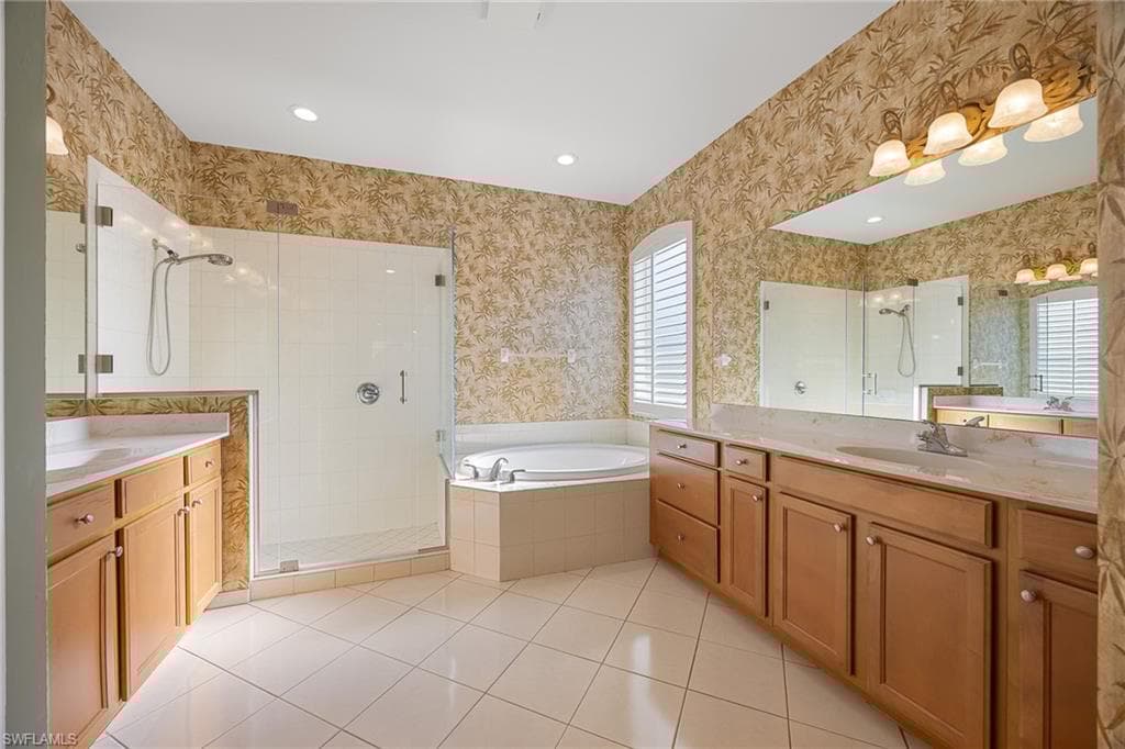 9310 Spanish Moss Way, Bonita Springs, FL 34135-12