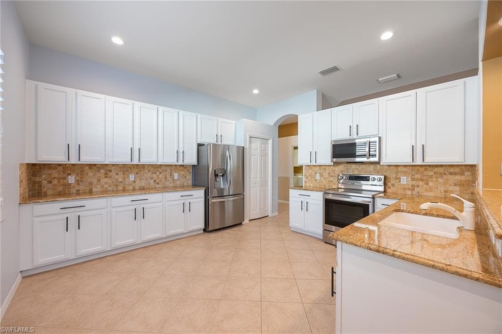 9310 Spanish Moss Way, Bonita Springs, FL 34135-8