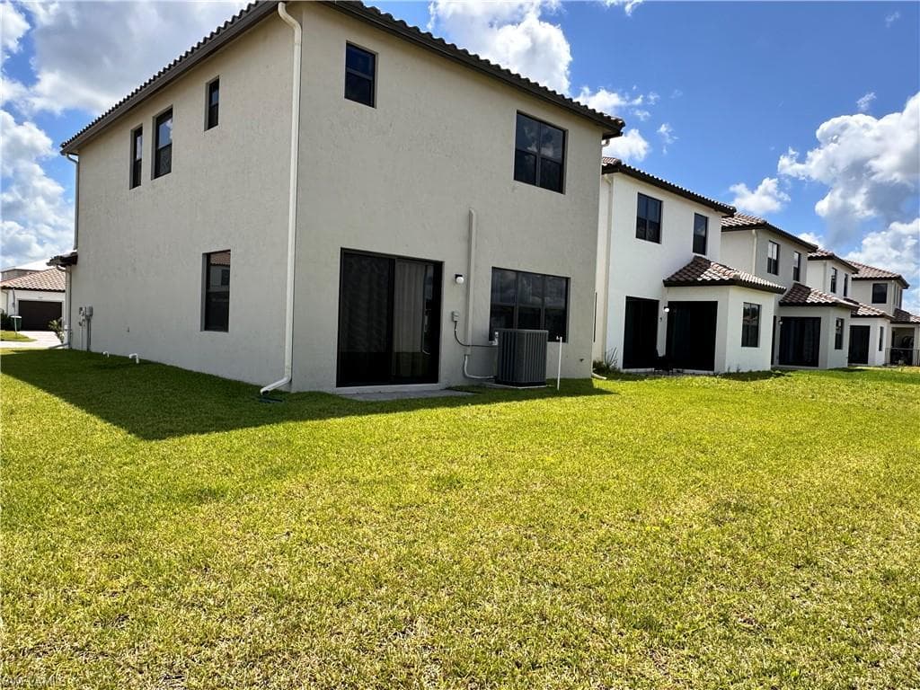 5620 Carrara Dr, Ave Maria, FL 34142-5