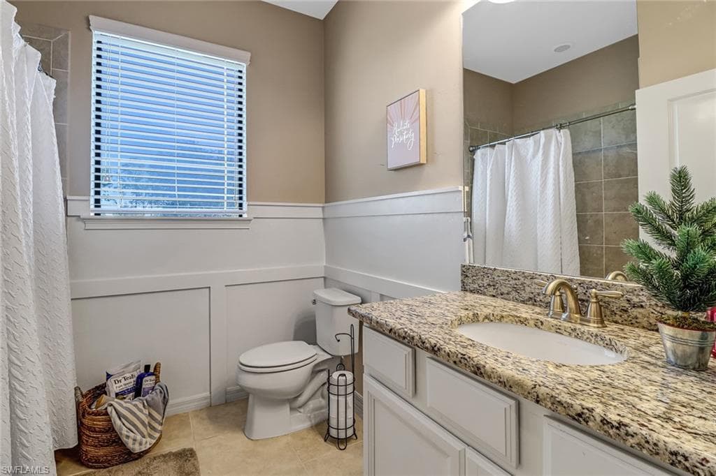 9440 Benvenuto Ct 3-201, Naples, FL 34119-18