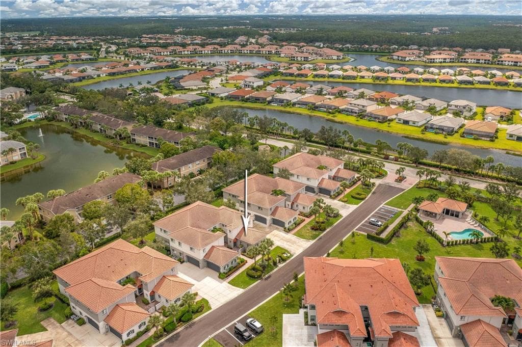 12091 Santaluz Dr 102, Fort Myers, FL 33913-8