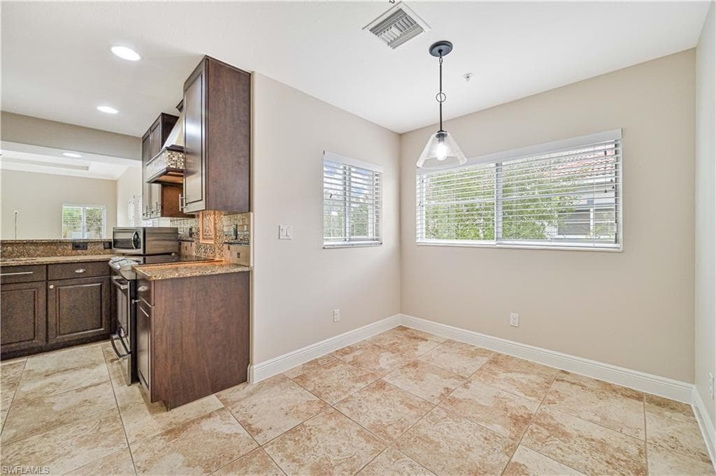 12091 Santaluz Dr 102, Fort Myers, FL 33913-19