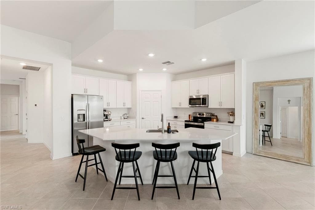 12050 Santaluz Dr 201, Fort Myers, FL 33913-14