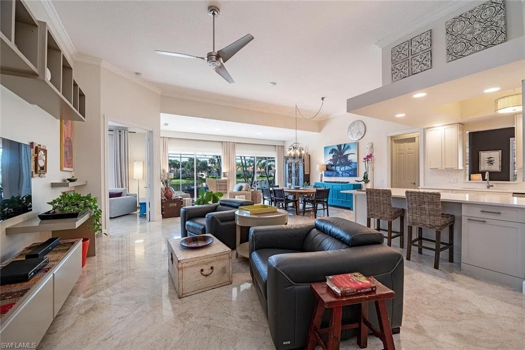 3928 Upolo Ln, Naples, FL 34119-10