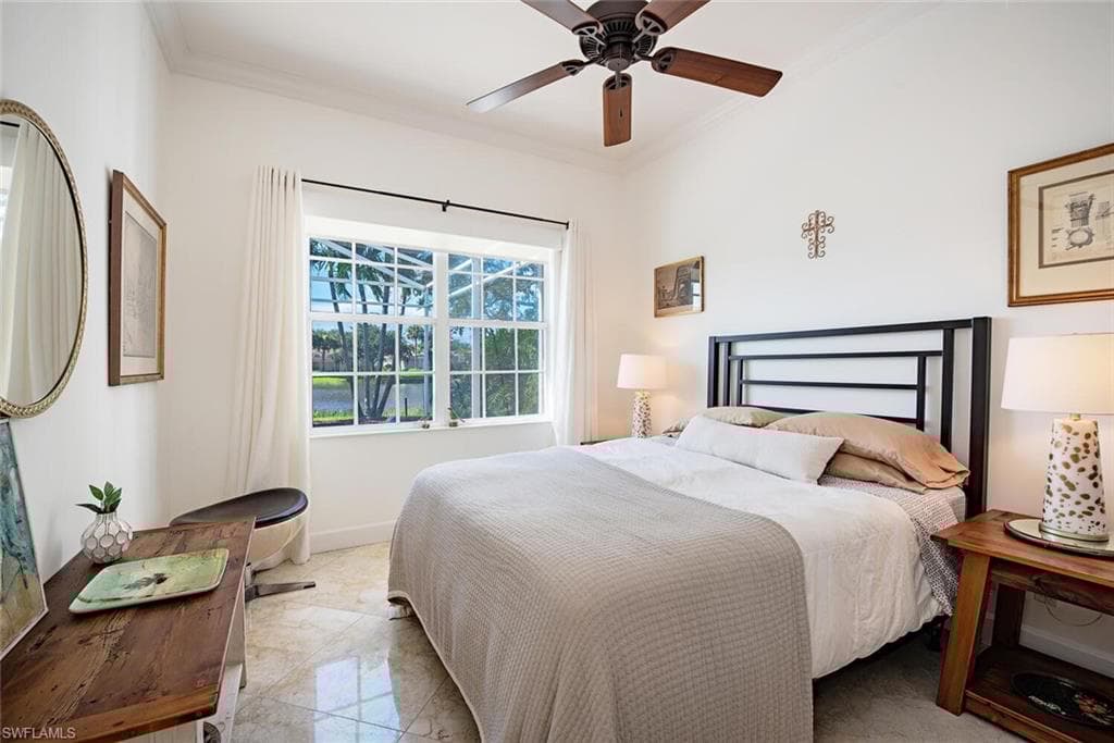 3928 Upolo Ln, Naples, FL 34119-21