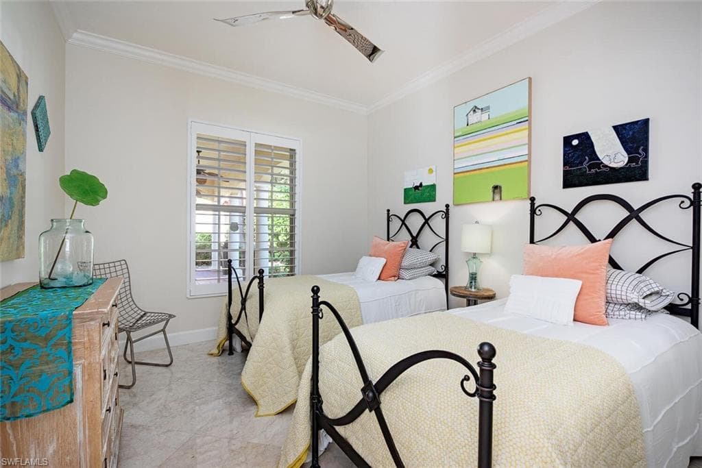 3928 Upolo Ln, Naples, FL 34119-23