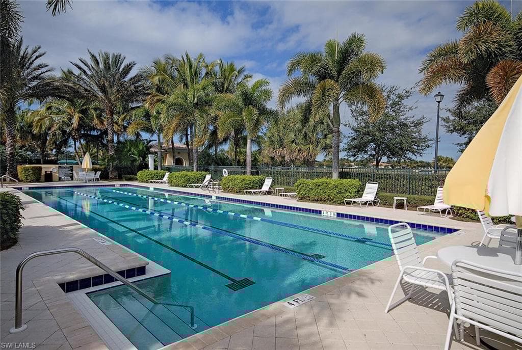 3928 Upolo Ln, Naples, FL 34119-35