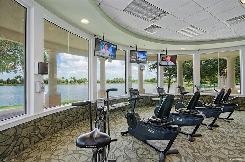3928 Upolo Ln, Naples, FL 34119-37