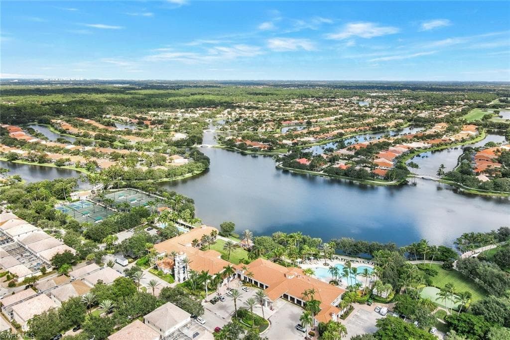 3928 Upolo Ln, Naples, FL 34119-40