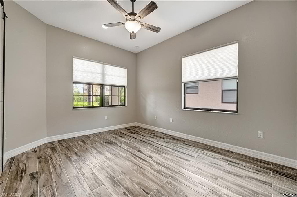 2820 Cinnamon Bay Cir, Naples, FL 34119-24