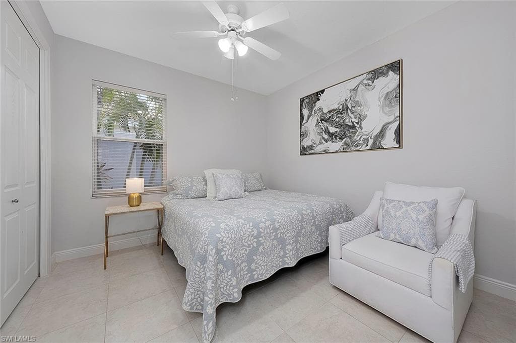 8591 Pepper Tree Way, Naples, FL 34114-9