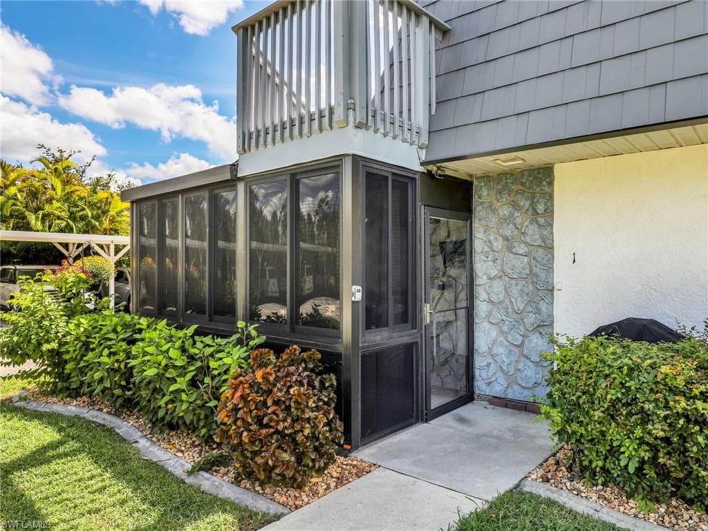 16021 Amberwood Lake Ct 1, Fort Myers, FL 33908-4