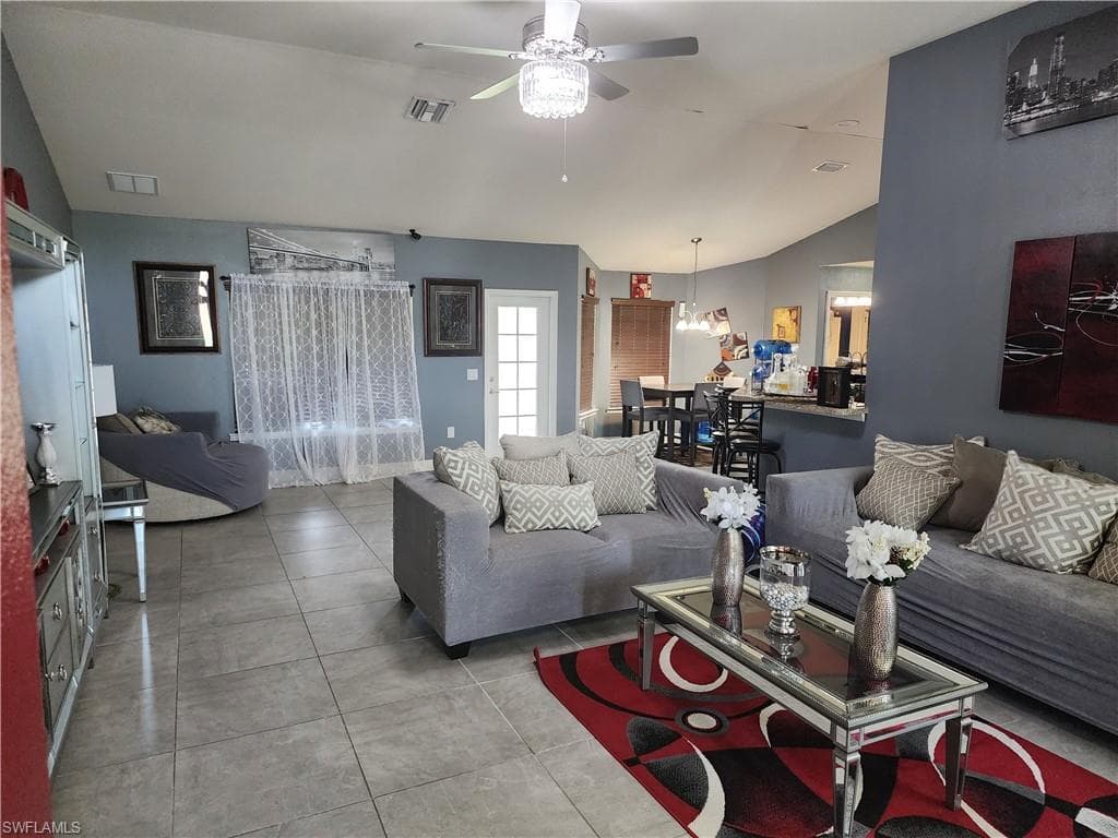 915 Alvin Ave, Lehigh Acres, Fl 33971-30