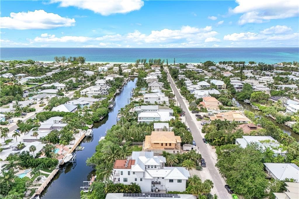 241 Willow Ave, Anna Maria, FL 34216-44