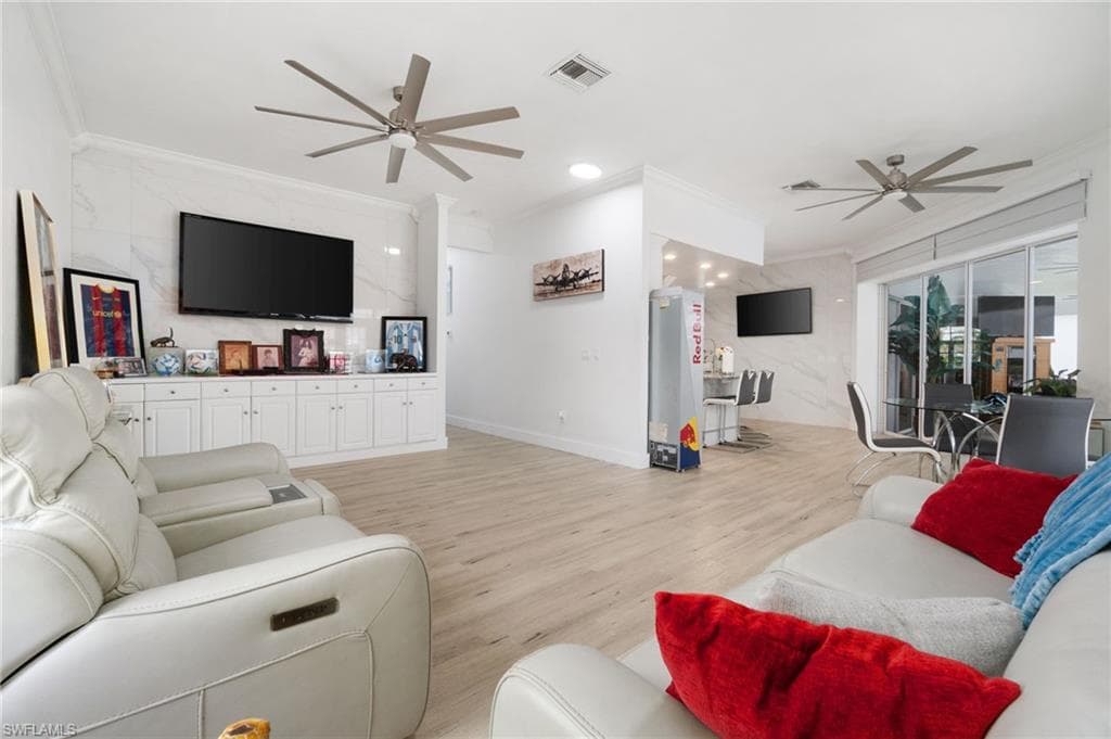 18683 Baseleg Ave, North Fort Myers, FL 33917-27
