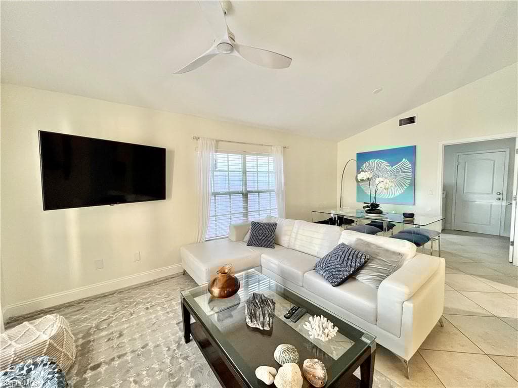 771 94th Ave N, Naples, FL 34108-17