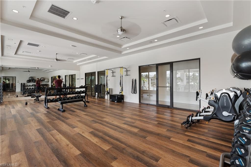 275 Indies Way 805, Naples, FL 34110-15