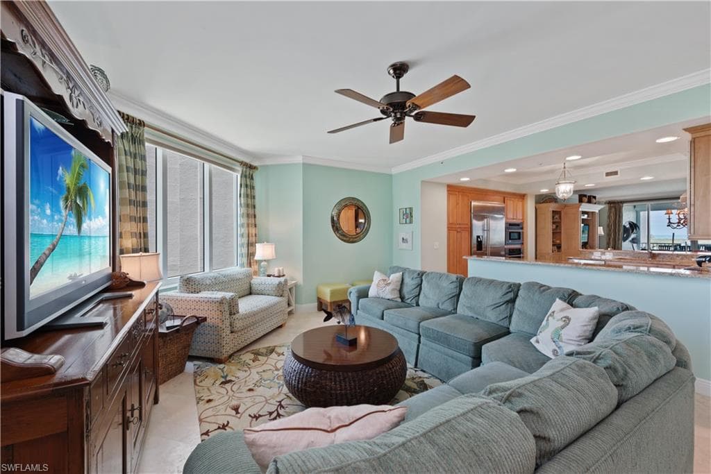 275 Indies Way 805, Naples, FL 34110-23