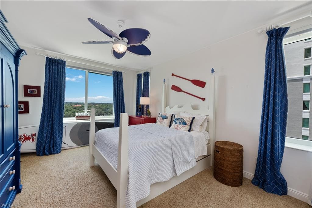 275 Indies Way 805, Naples, FL 34110-26