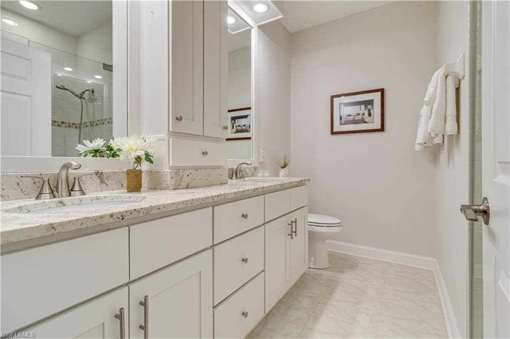 606 Arbor Lake Dr 6-104, Naples, FL 34110-14