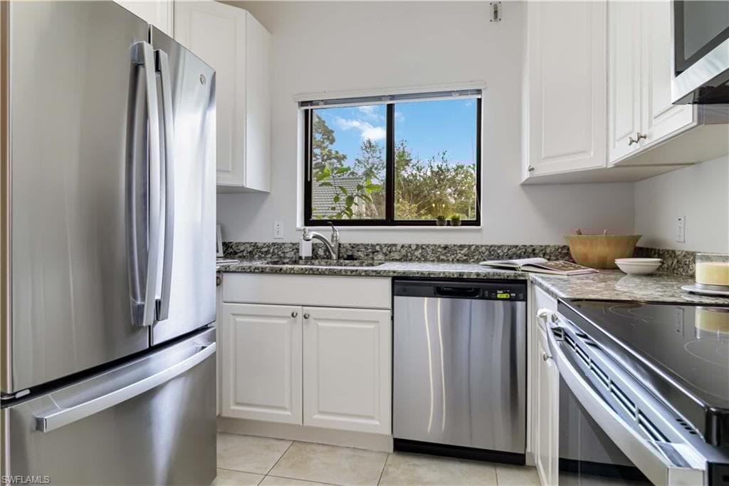 606 Arbor Lake Dr 6-104, Naples, FL 34110-17